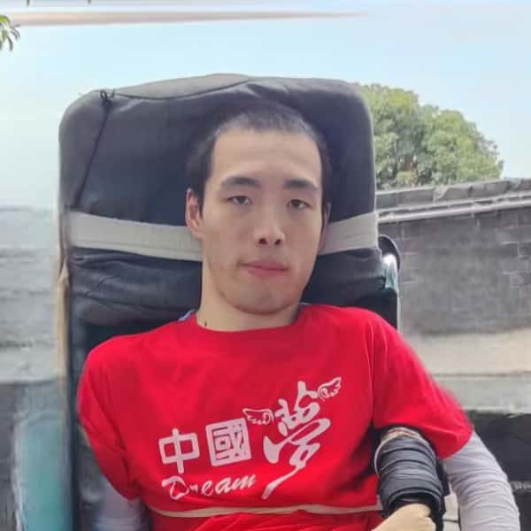 湖南29岁单身帅哥真诚找对象-吉安征婚相亲网