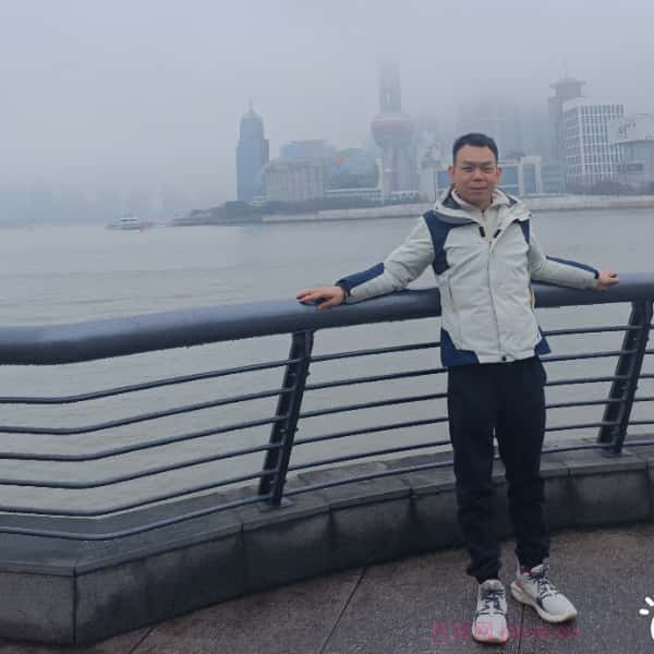 重庆37岁单身帅哥真诚找对象-吉安征婚相亲网